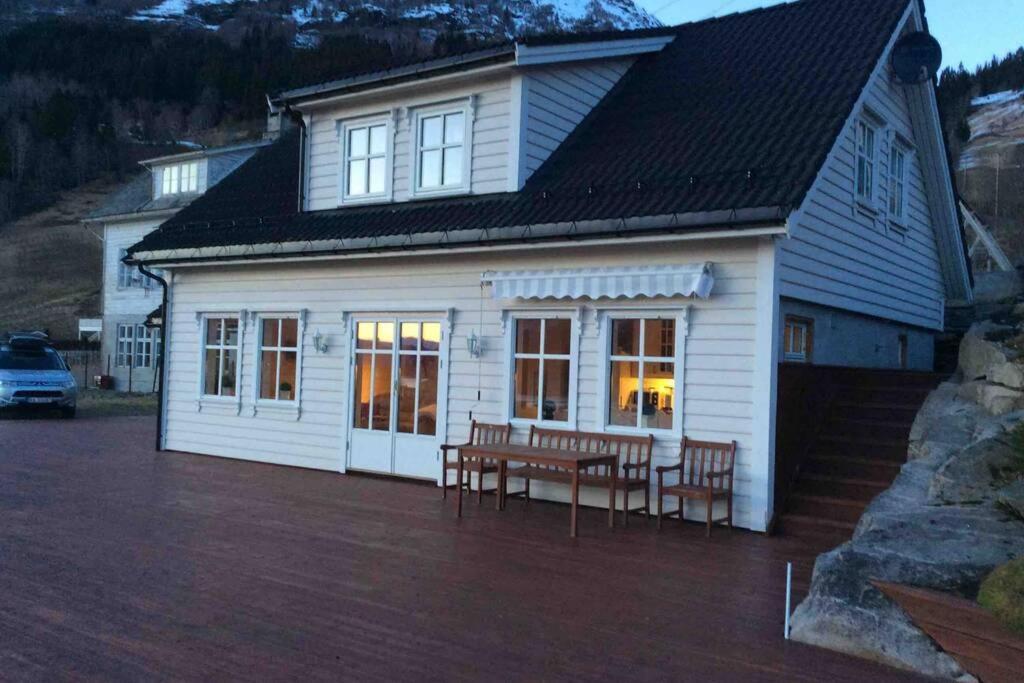 Vila Flohytta Stryn Exteriér fotografie